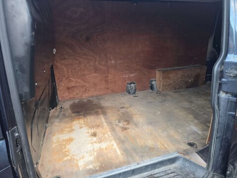 Volkswagen Transporter 2.0 Transporter T32 Highline TDI BlueMotion Technology 4Motion 4WD 15