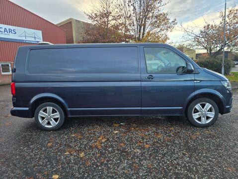 Volkswagen Transporter 2.0 Transporter T32 Highline TDI BlueMotion Technology 4Motion 4WD 38