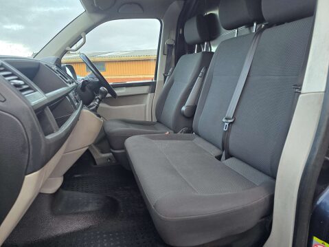 Volkswagen Transporter 2.0 Transporter T32 Highline TDI BlueMotion Technology 4Motion 4WD 45