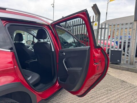 Peugeot 2008 1.6 BlueHDi Allure Euro 6 (s/s) 5dr 33