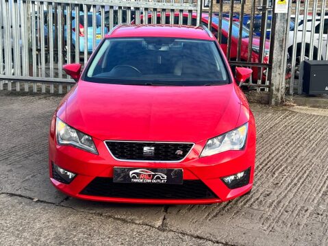 SEAT Leon 2.0 TDI CR FR Sport Tourer DSG Euro 5 (s/s) 5dr 8
