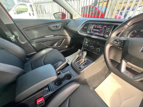 SEAT Leon 2.0 TDI CR FR Sport Tourer DSG Euro 5 (s/s) 5dr 29