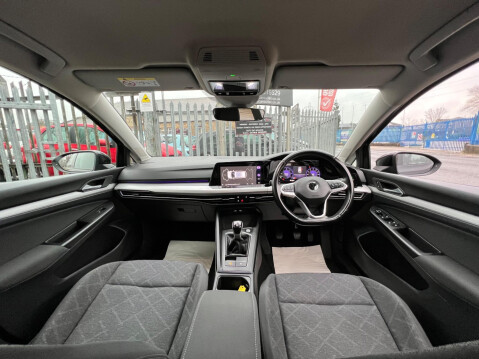 Volkswagen Golf 2.0 TDI Life Euro 6 (s/s) 5dr 21