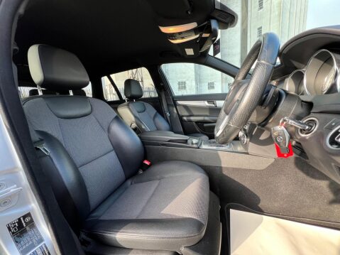 Mercedes-Benz C Class 1.6 C180 BlueEfficiency AMG Sport G-Tronic+ Euro 5 (s/s) 5dr 39