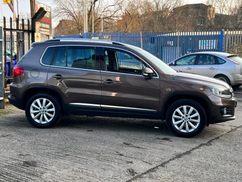 Volkswagen Tiguan 2.0 TDI BlueMotion Tech Match DSG 4WD Euro 5 (s/s) 5dr 11