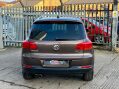 Volkswagen Tiguan 2.0 TDI BlueMotion Tech Match DSG 4WD Euro 5 (s/s) 5dr 17