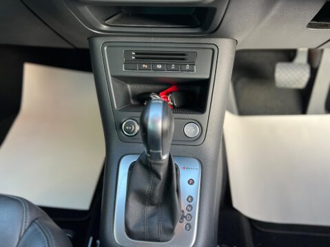 Volkswagen Tiguan 2.0 TDI BlueMotion Tech Match DSG 4WD Euro 5 (s/s) 5dr 36