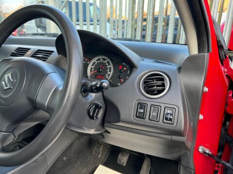 Suzuki Swift 1.5 GLX 5dr 26