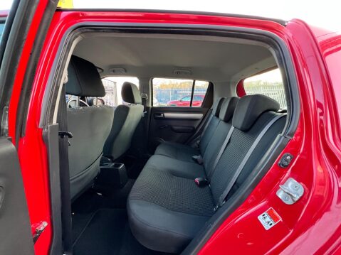 Suzuki Swift 1.5 GLX 5dr 42