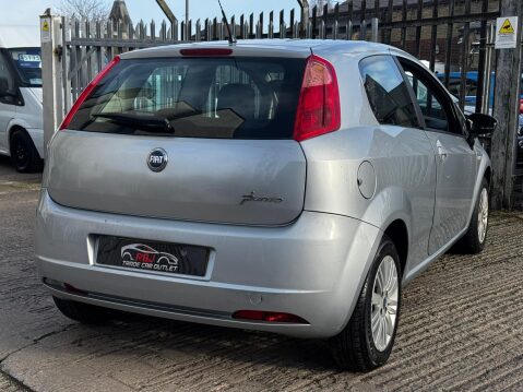 Fiat Grande Punto 1.2 Dynamic 3dr 34