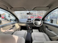 Renault Clio 1.5 dCi Expression 5dr 21