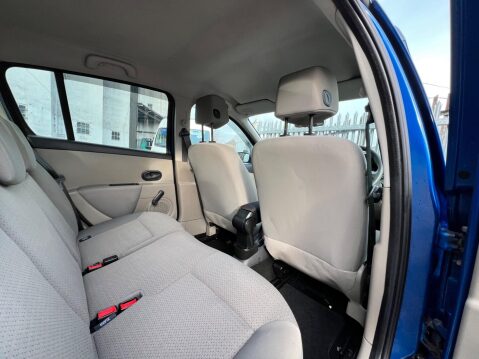 Renault Clio 1.5 dCi Expression 5dr 36