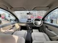 Renault Clio 1.5 dCi Expression 5dr 21