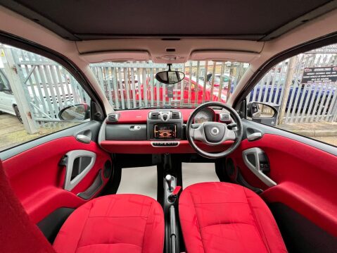 Smart Fortwo Coupe 0.8 CDI Passion Auto Euro 4 2dr 23
