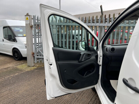 Citroen Berlingo 1.6 HDi 625 Enterprise L1 5dr 40