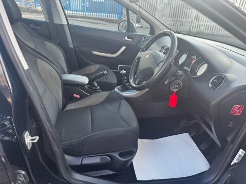 Peugeot 308 1.6 HDi FAP Sport 5dr 15
