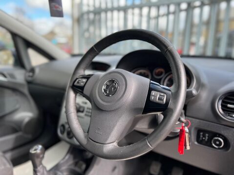 Vauxhall Corsa 1.2i ecoFLEX 16V Exclusiv Euro 5 (s/s) 5dr (A/C) 29