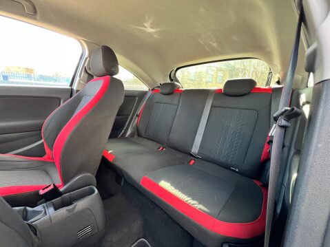 Vauxhall Corsa 1.4 16V SRi Euro 5 3dr 46