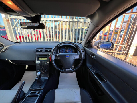 Volvo V50 2.0D R-Design Euro 4 5dr 23