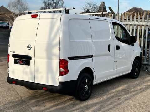 Nissan NV200 1.5 dCi Acenta SWB Euro 6 6dr 16
