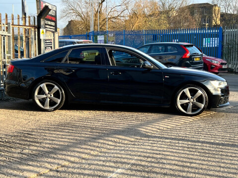 Audi A6 2.0 TDI ultra Black Edition S Tronic Euro 6 (s/s) 4dr 11