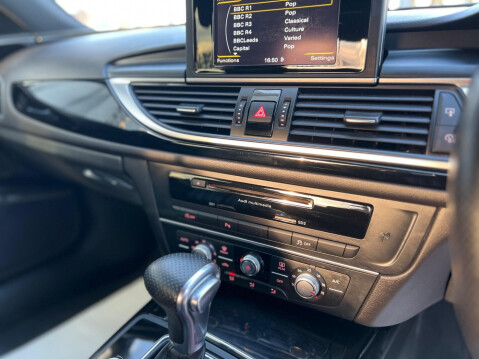 Audi A6 2.0 TDI ultra Black Edition S Tronic Euro 6 (s/s) 4dr 31