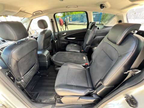 Ford S-Max 2.0 TDCi Titanium 5dr 61