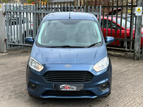 Ford Transit Courier 1.5 TDCi Limited L1 Euro 6 5dr 8