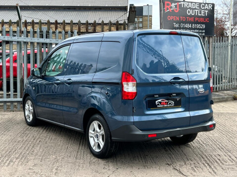 Ford Transit Courier 1.5 TDCi Limited L1 Euro 6 5dr 14