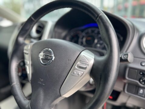 Nissan Note 1.2 12V Acenta Premium Euro 5 (s/s) 5dr 27