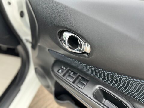 Nissan Note 1.2 12V Acenta Premium Euro 5 (s/s) 5dr 40