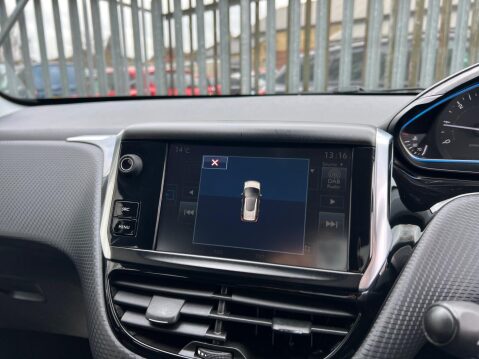 Peugeot 2008 1.6 BlueHDi Allure Euro 6 5dr 28