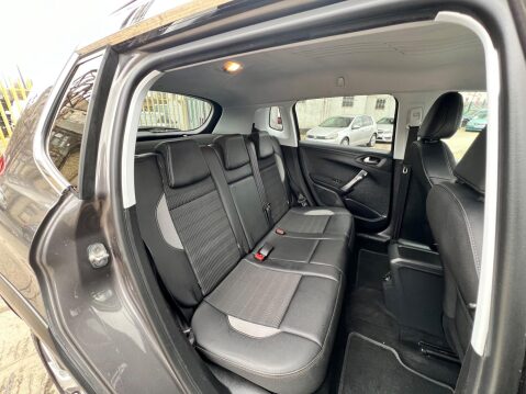 Peugeot 2008 1.6 BlueHDi Allure Euro 6 5dr 47