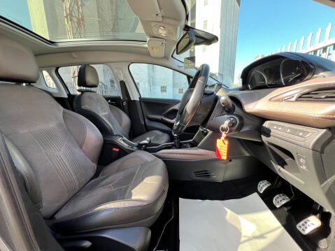 Peugeot 2008 1.6 BlueHDi Feline Euro 6 (s/s) 5dr (Calima) 29