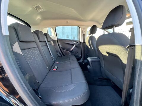 Peugeot 2008 1.6 e-HDi Active Euro 5 (s/s) 5dr 42