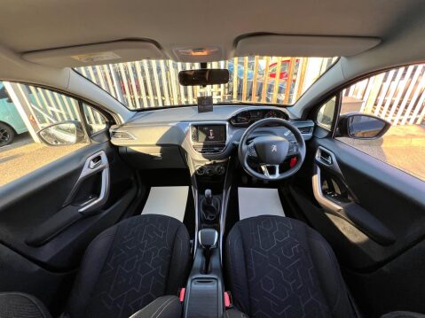 Peugeot 2008 1.6 e-HDi Active Euro 5 (s/s) 5dr 21