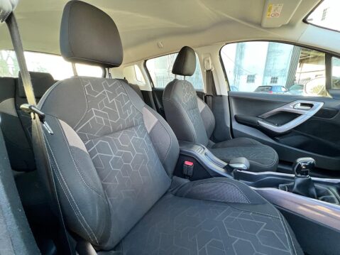 Peugeot 2008 1.6 e-HDi Active Euro 5 (s/s) 5dr 25