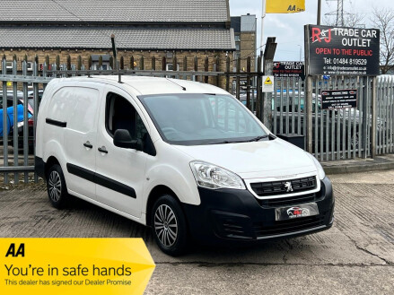 Peugeot Partner 1.6 BlueHDi 750 SE L2 (s/s) 4dr