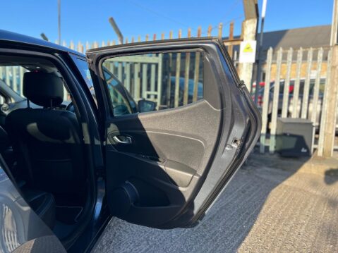Renault Clio 1.5 dCi Dynamique S Nav Euro 6 (s/s) 5dr 43