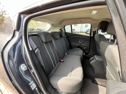 Renault Megane 1.5 dCi Dynamique TomTom Euro 5 5dr 44