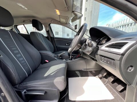 Renault Megane 1.5 dCi Dynamique TomTom Euro 5 5dr 26