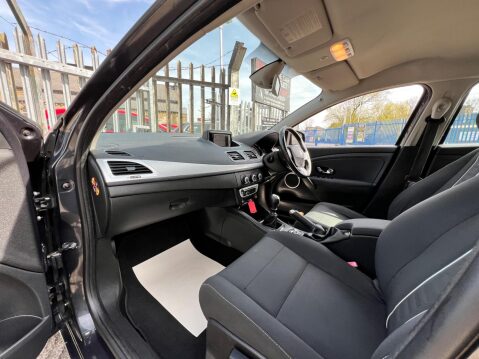 Renault Megane 1.5 dCi Dynamique TomTom Euro 5 5dr 47