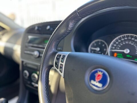 Saab 9-3 1.9 TTiD Vector Sport Euro 4 4dr 26