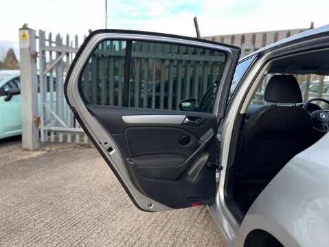Volkswagen Golf 1.6 TDI S Euro 5 5dr 52