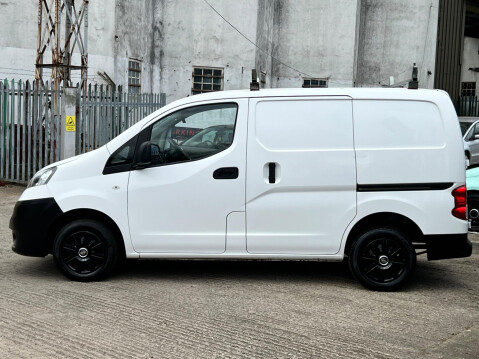Nissan NV200 1.5 dCi Acenta SWB Euro 6 6dr 11