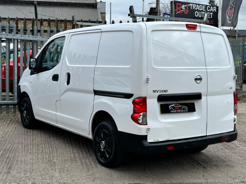 Nissan NV200 1.5 dCi Acenta SWB Euro 6 6dr 17