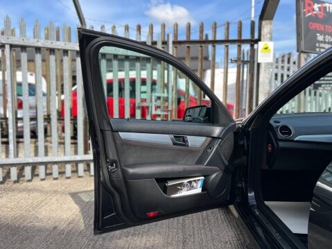 Mercedes-Benz C Class 1.6 C180 BlueEfficiency AMG Sport Plus G-Tronic+ Euro 5 (s/s) 4dr 48