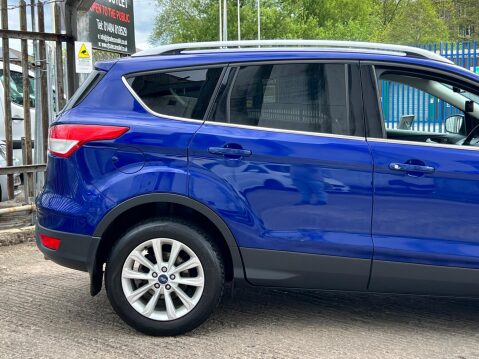 Ford Kuga 2.0 TDCi Titanium 2WD Euro 6 (s/s) 5dr 9