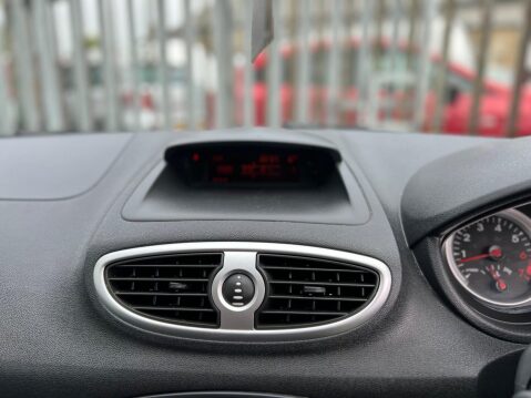 Renault Clio 1.2 I-Music Euro 5 5dr 30