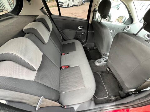 Renault Clio 1.2 I-Music Euro 5 5dr 46